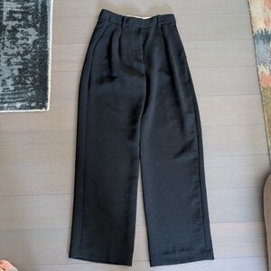 Aritzia Wilfred Black Effortless Pant, Size 0